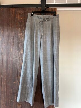 Nicole Miller Gray Plaid Wide-Leg Trousers
